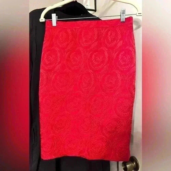 Escada Margaretha Ley Vintage Red Rose Pencil Skirt - Picture 1 of 4